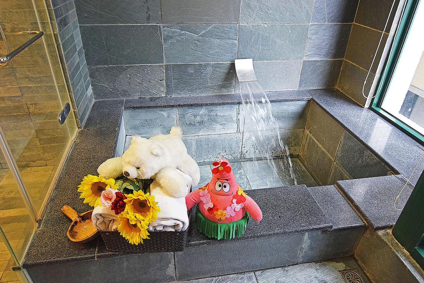 No. 21 Jiaoxi Hot Spring Homestay Kültér fotó